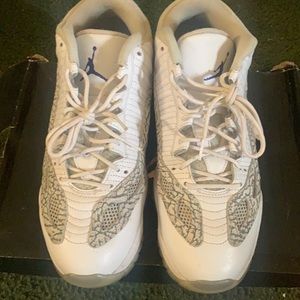 Air Jordan Retro 11 (AS IS)